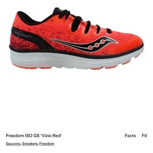 Saucony freedom ISO GS running shoes size 7M